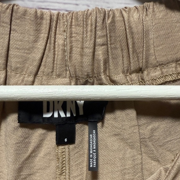 DKNY Pants - Picture 4 of 6